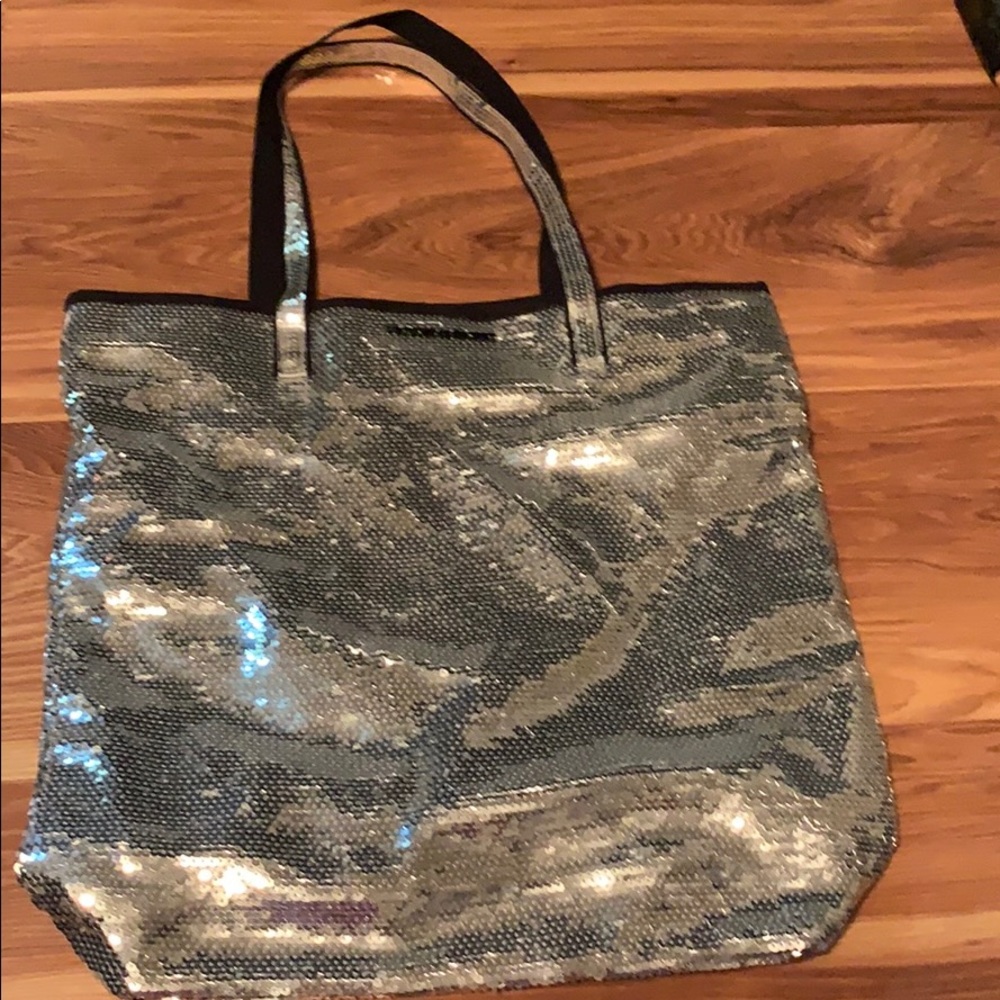 Victoria’s Secret Book Bag